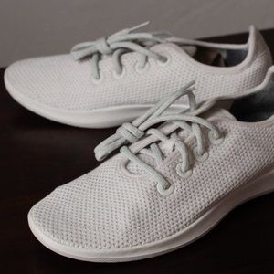 ALLBIRDS White Tree Runners - Women's Size 9